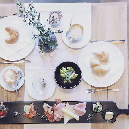 فندق Seehotel Bellevue 4*