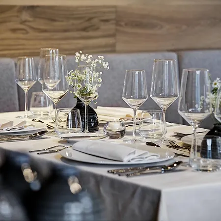 Hotel Seehotel Bellevue 4*