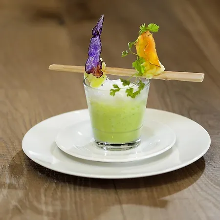 Seehotel Bellevue زيل أم سي